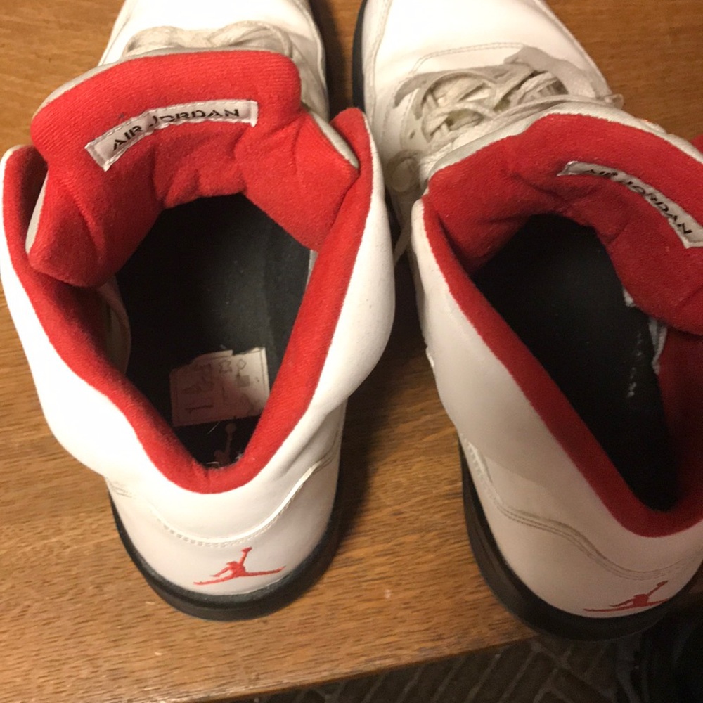 Retro Jordan 5 - Picture 4 of 4